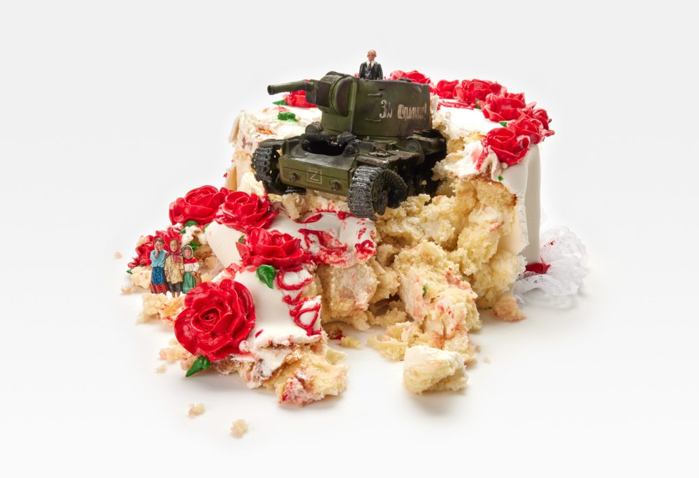 PUTIN:Anniversary:Red:Tank:Putin:Orphans